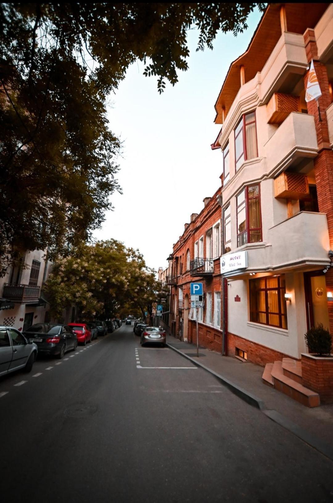 Hotel Well Inn Tbilisi Exterior photo