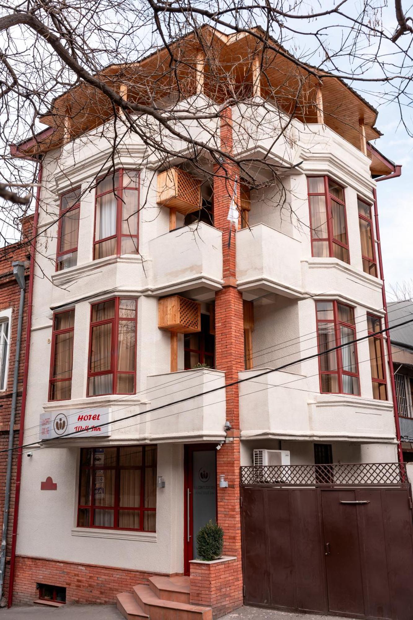 Hotel Well Inn Tbilisi Exterior photo